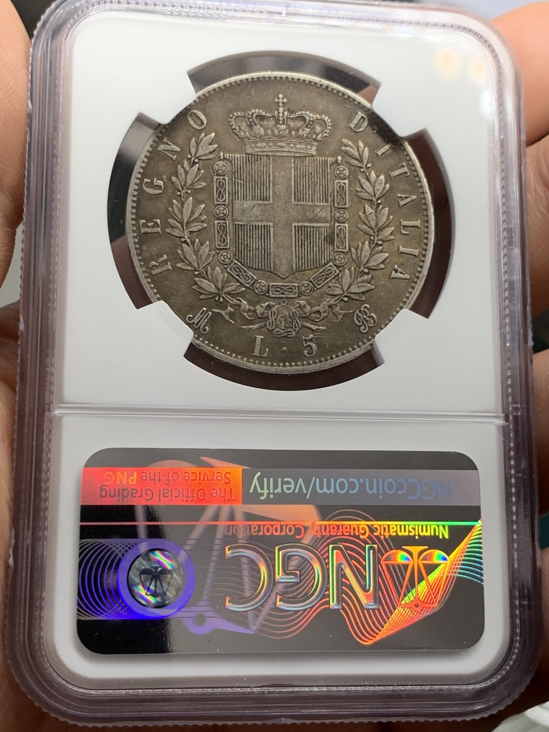 《竞宝斋》第39，40场-本周日，周一2场连拍（全场顺丰包邮） NGC XF45 意大利 1875年 原味深包浆 伊曼纽尔二世 5里拉 大银币