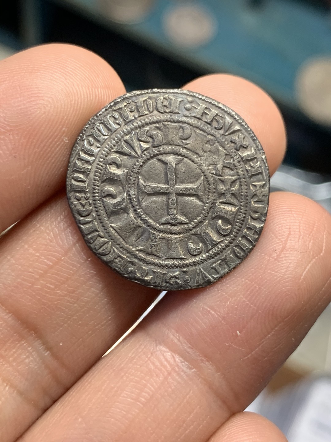 《竞宝斋》第39，40场-本周日，周一2场连拍（全场顺丰包邮） 法国 12XX中世纪 图尔格罗申 银币 完美品相 包浆醇厚 3.7克