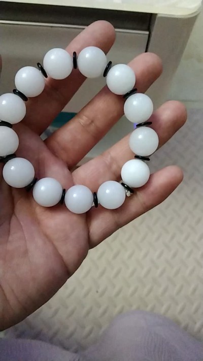 和田籽料精品金丝玉手串