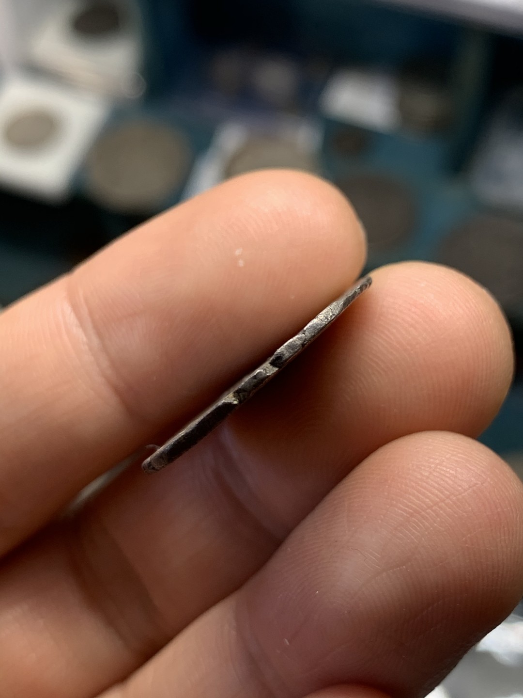 《竞宝斋》第39，40场-本周日，周一2场连拍（全场顺丰包邮） 法国 1584年 瓦卢瓦王朝 亨利三世 1/8埃居 银币 4.4克