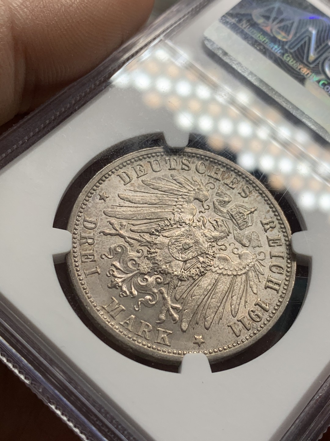 《竞宝斋》第39，40场-本周日，周一2场连拍（全场顺丰包邮） NGC-MS64 德国 1911年 符腾堡 银婚3马克银币 淡彩包浆值得收藏