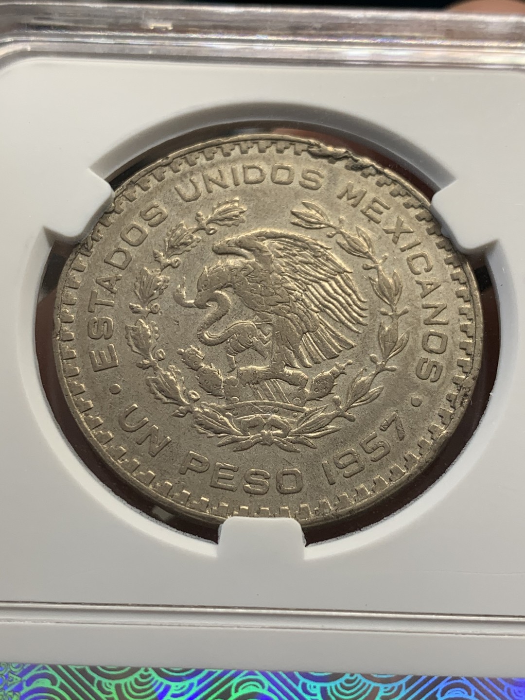 《竞宝斋》第39，40场-本周日，周一2场连拍（全场顺丰包邮） （墨西哥银币一对）1967年墨西哥百年1比索银币一枚,1968年墨西哥奥运会25比索银币一枚