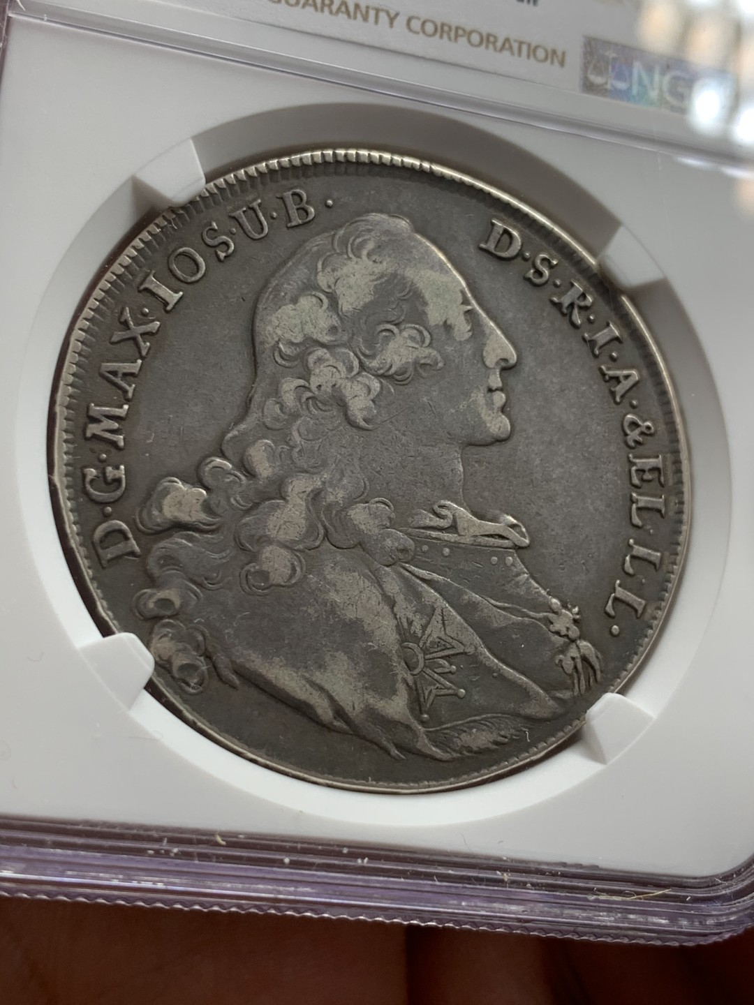 《竞宝斋》第39，40场-本周日，周一2场连拍（全场顺丰包邮） NGC-VF 德国巴伐利亚 1760年 圣母抱婴 大泰勒 黑漆古老包浆，因为包浆太厚没给分 冤….