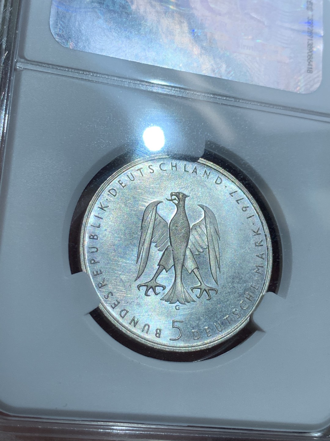 《竞宝斋》第39，40场-本周日，周一2场连拍（全场顺丰包邮） （德国 5马克银币一对）1968年克弗里德里希5马银币一枚，1977年克莱斯特纪念5马克银币一枚