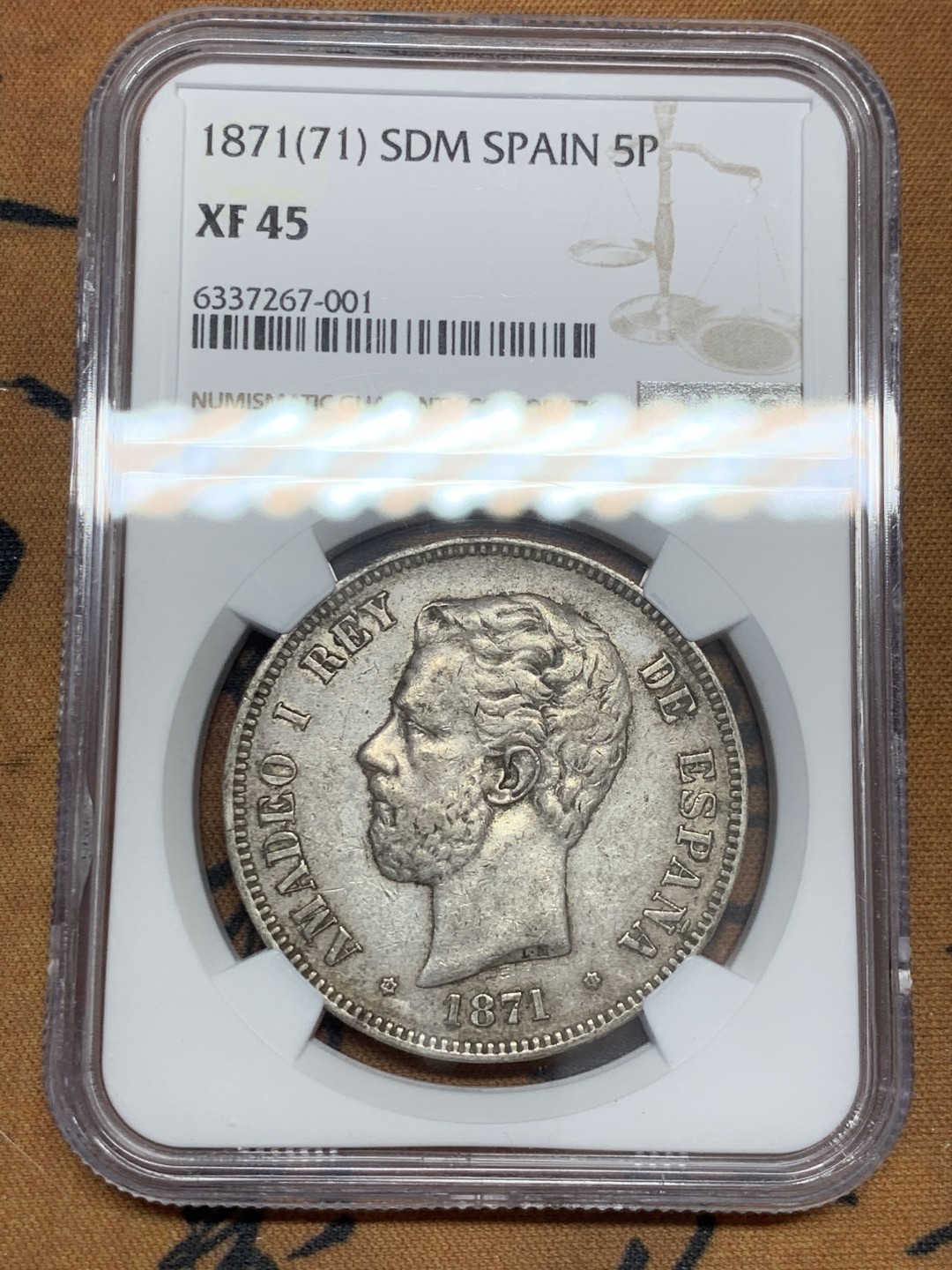 《竞宝斋》第39，40场-本周日，周一2场连拍（全场顺丰包邮） NGC-XF45 西班牙 1871年 阿玛德欧 5比塞塔双柱 大银币 原味好品 细节清晰