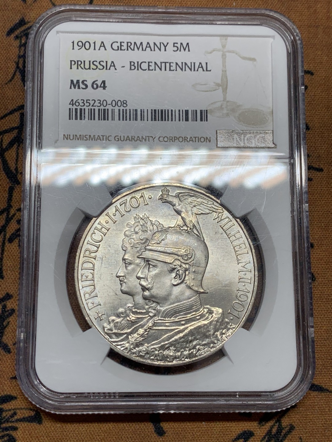 《竞宝斋》第39，40场-本周日，周一2场连拍（全场顺丰包邮） NGC-MS64 德国普鲁士 1901年 建国五马克 镜面光泽 转光极美