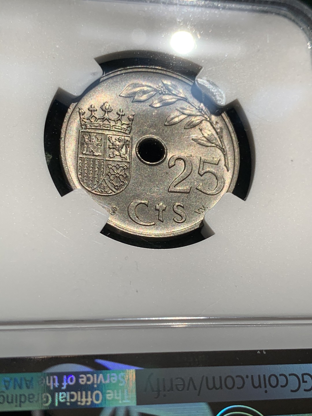 《竞宝斋》第39，40场-本周日，周一2场连拍（全场顺丰包邮） NGC-MS62 西班牙 1937年 内战版 25分 原光镍币 好品非常少