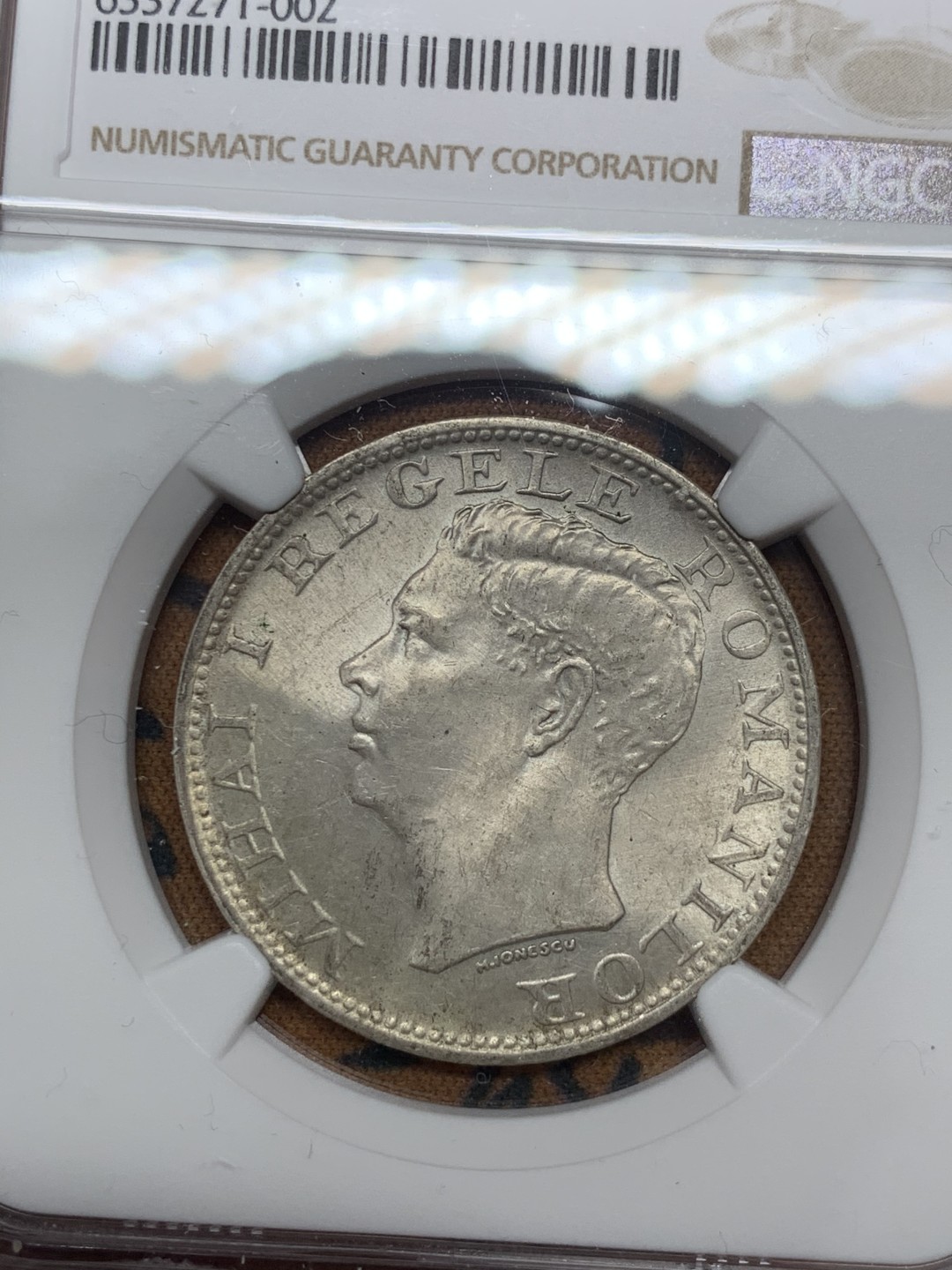 《竞宝斋》第39，40场-本周日，周一2场连拍（全场顺丰包邮） NGC-UNC 罗马尼亚 1944年 500列伊 原光银币 很漂亮的粉光 看不出哪里洗了