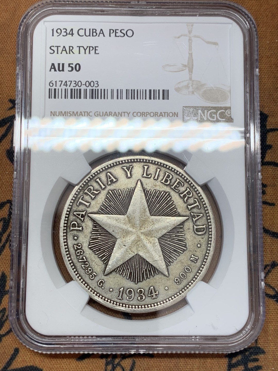 《竞宝斋》第39，40场-本周日，周一2场连拍（全场顺丰包邮） NGC-AU50 古巴 1934年 大五星 1比索 大银币 原味老包浆 非常舒服