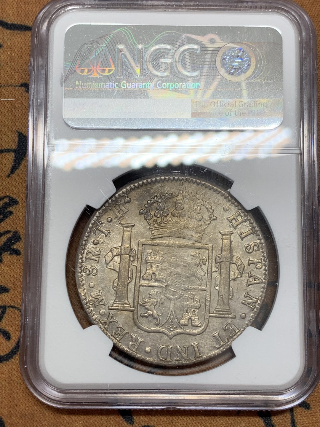 《竞宝斋》第39，40场-本周日，周一2场连拍（全场顺丰包邮） NGC-AU53 墨西哥 1807年 8 里亚尔  人像双柱卡洛斯四世  银币      原味