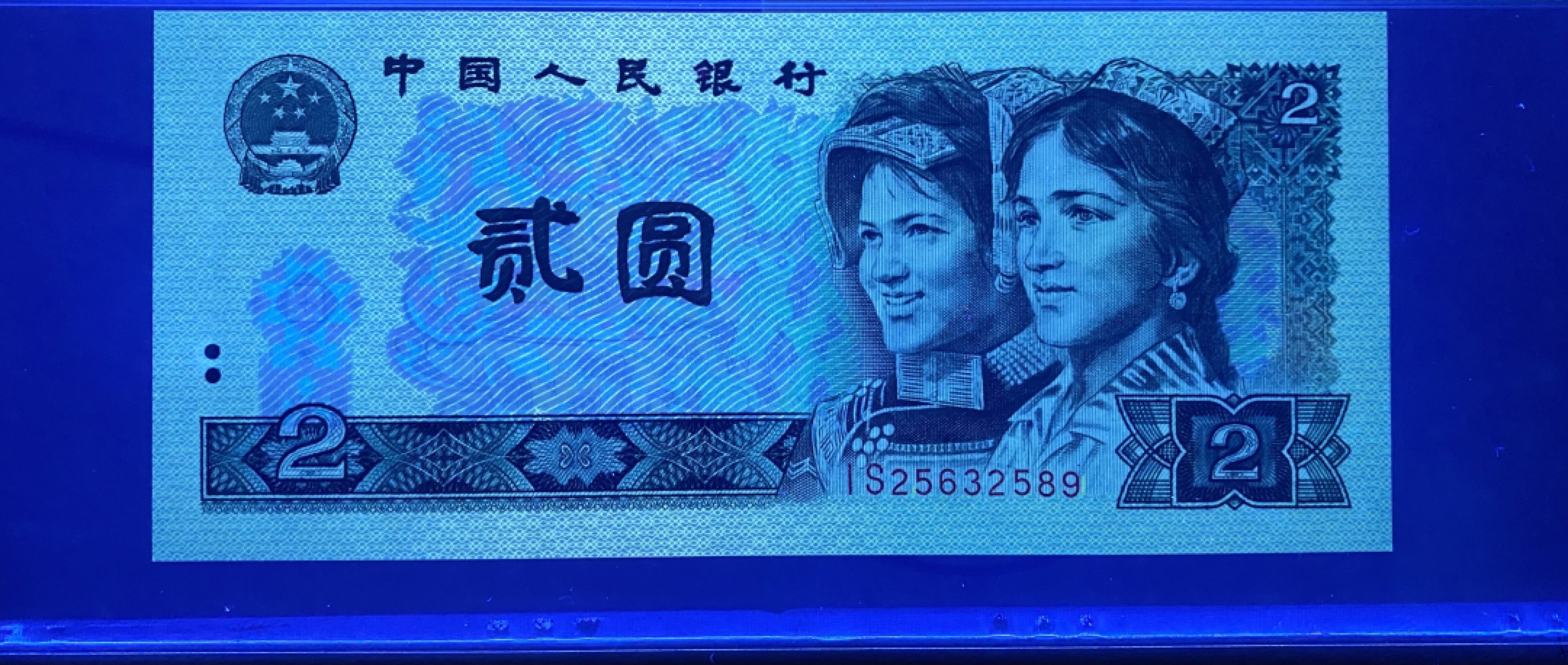 大黄蜂拍卖第52期 802绿钻IS25632589，68分