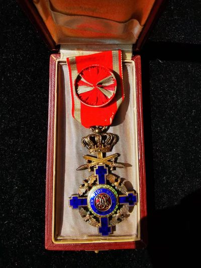 盛世勋华——号角文化勋章专场拍卖第6期 - 罗马尼亚王国军官级罗马尼亚之星勋章 军事版 1932-1947年版本