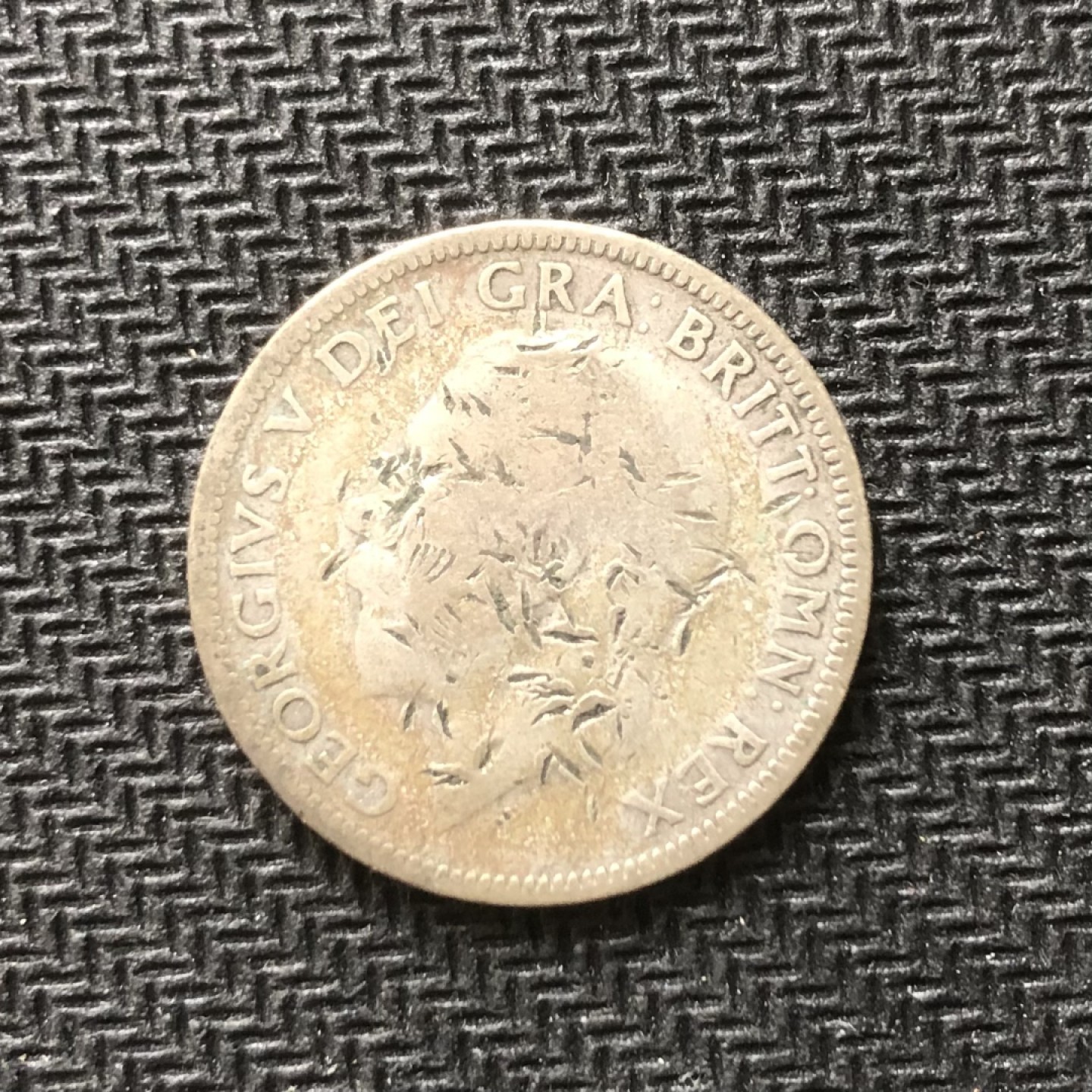 【保诚微拍】【全场包邮】第22期 $ 银币专场 $ Silver Coins  澳大利亚 乔治五世 1928-1936年 立狮 1先令  银币 （ 5.6克 0.5银）残品！当银块卖！