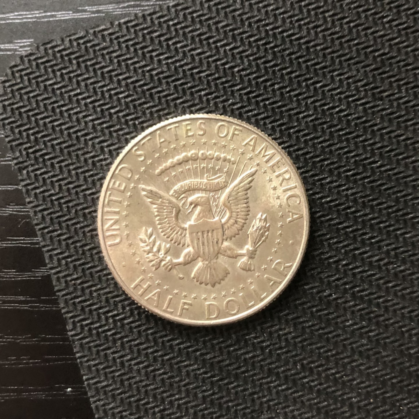 【保诚微拍】【全场包邮】第22期 $ 银币专场 $ Silver Coins  美国 1967年 肯尼迪总统 半美元的银币 (13克，0.4银)