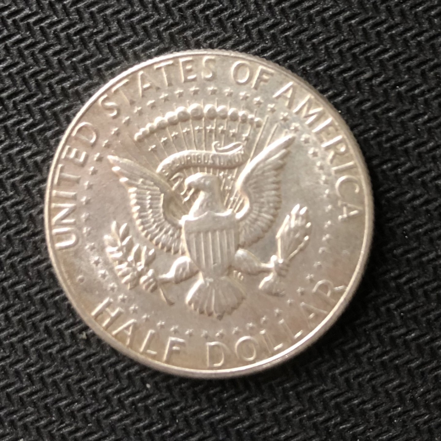 【保诚微拍】【全场包邮】第22期 $ 银币专场 $ Silver Coins  美国 1969年的肯尼迪总统 半美元的银币 (13克，0.4银)