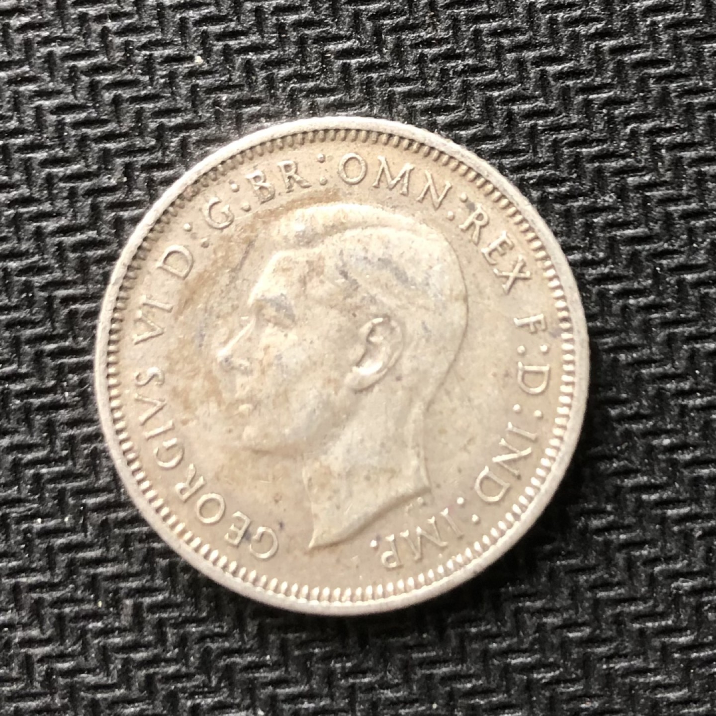 【保诚微拍】【全场包邮】第22期 $ 银币专场 $ Silver Coins  澳大利亚 乔治六世 1942年  绵羊 1先令 银币 （ 5.65克 0.925银，24mm）