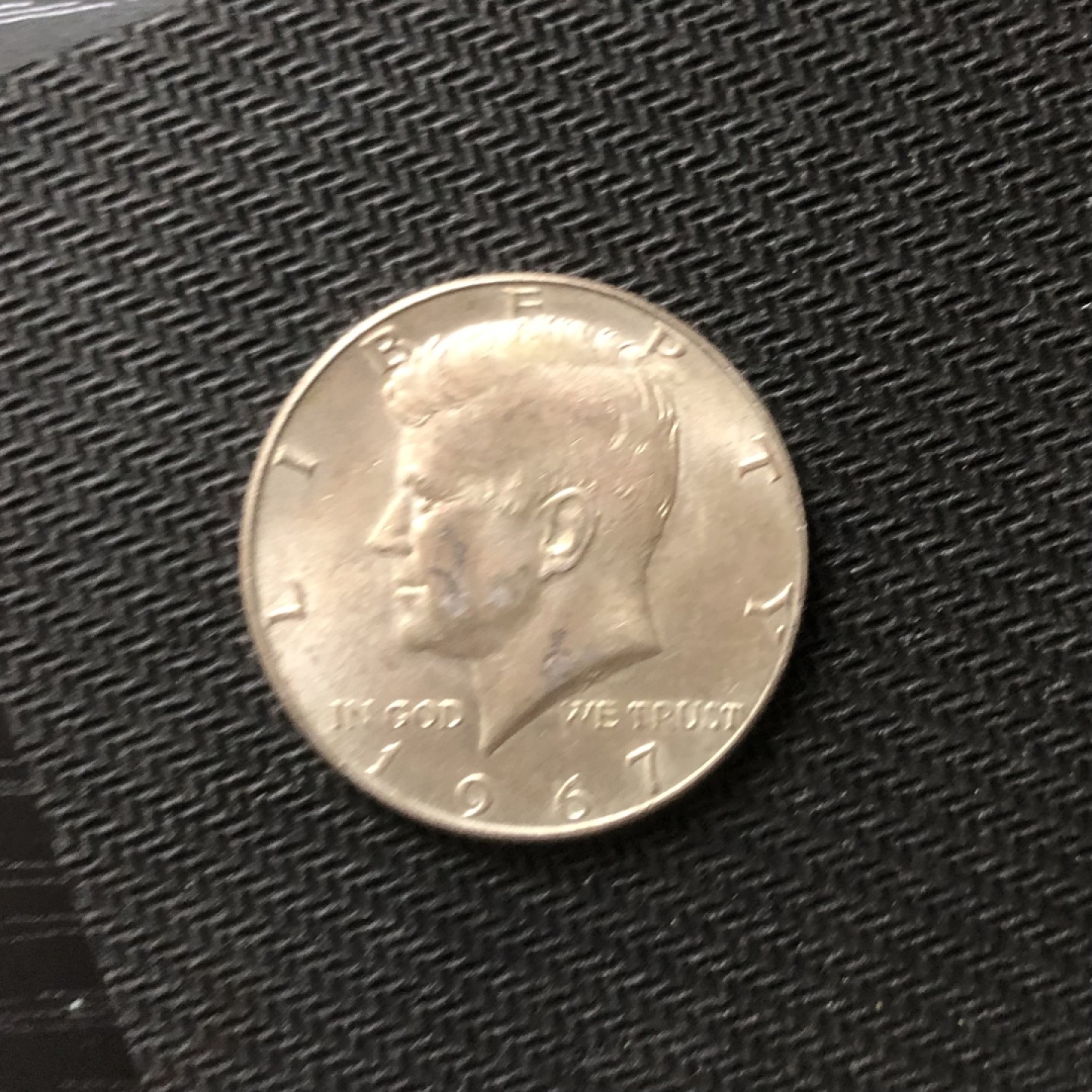 【保诚微拍】【全场包邮】第22期 $ 银币专场 $ Silver Coins  美国 1967年 肯尼迪总统 半美元的银币 (13克，0.4银)