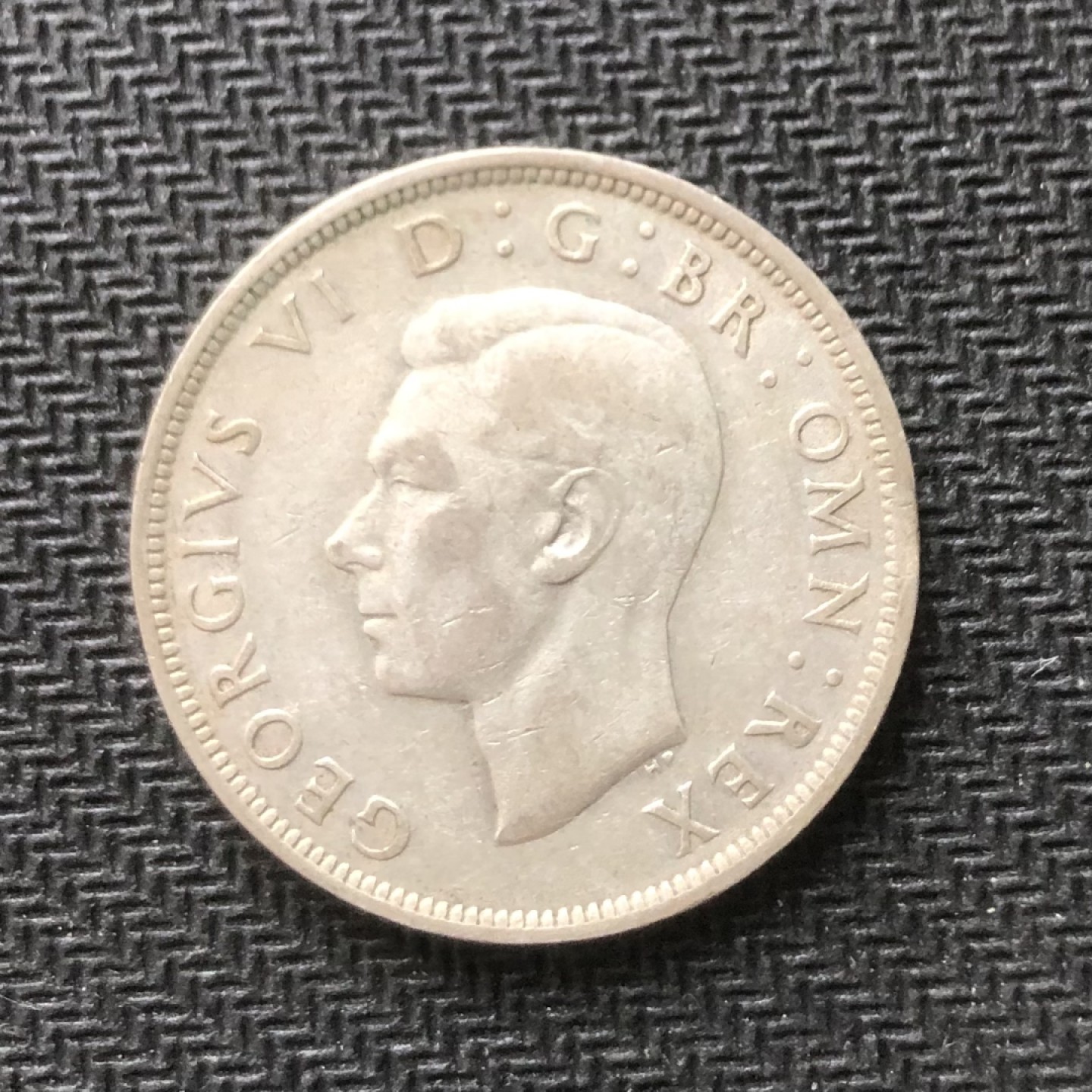 【保诚微拍】【全场包邮】第22期 $ 银币专场 $ Silver Coins  英国 乔治六世 1942年 半克朗 银币 (14.1克 0.5银)  XF+好品