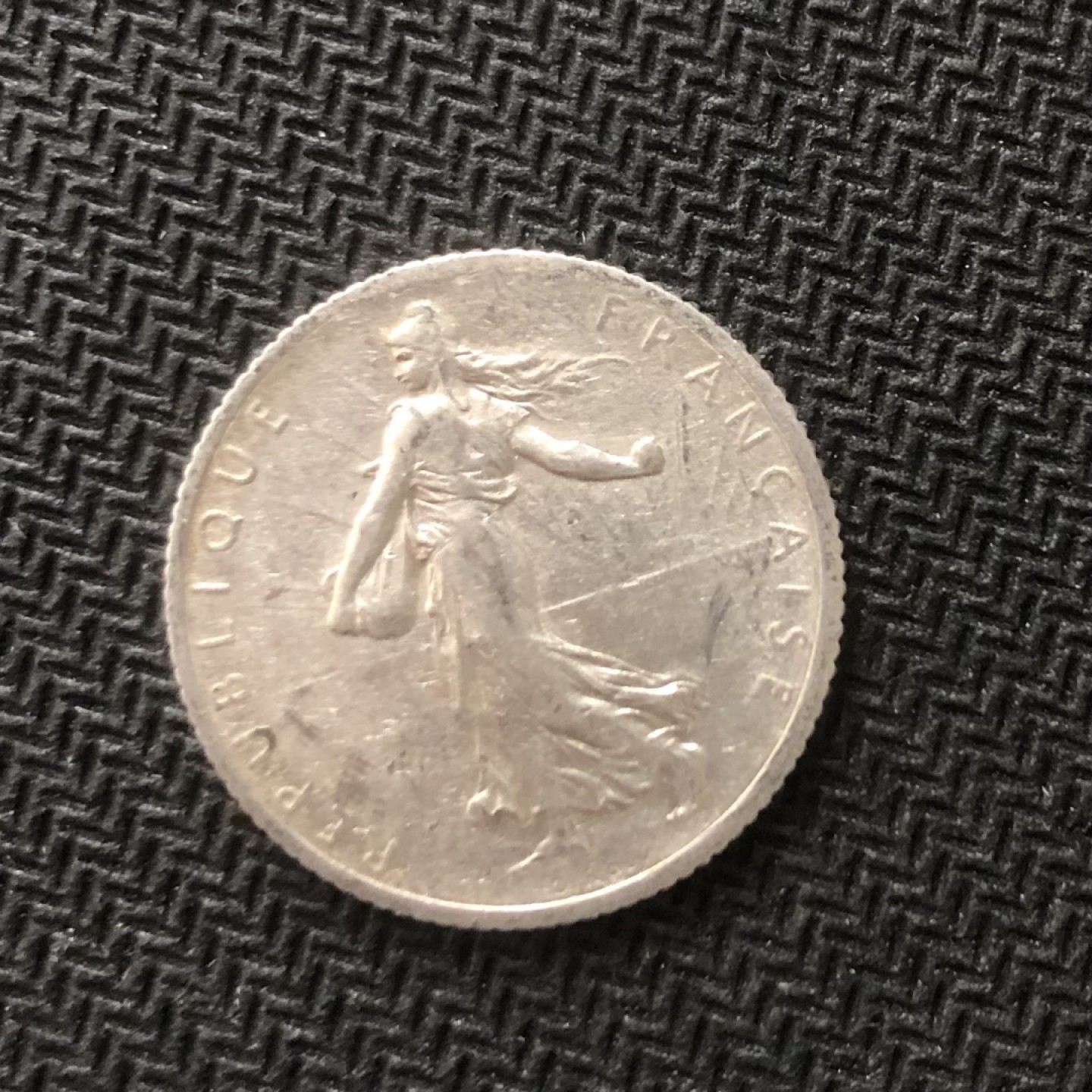 【保诚微拍】【全场包邮】第22期 $ 银币专场 $ Silver Coins  ？法国  1916年 播种女神 1法郎 硬币 银币（2.5克，0.835银）AUNC！！