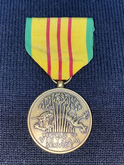 盛世勋华——号角文化勋章专场拍卖第7期 - 美国越战服役奖章带厂标