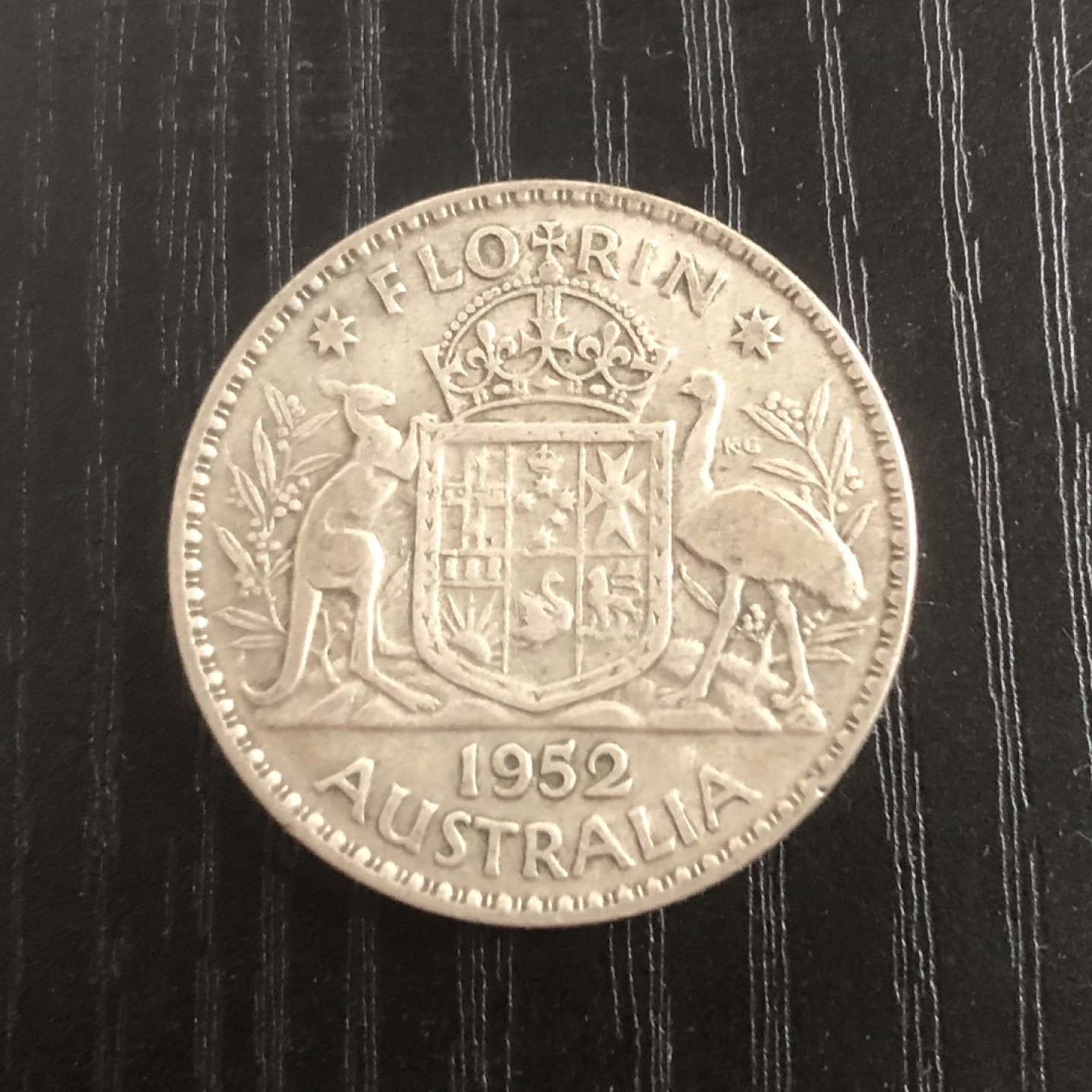 【保诚微拍】【全场包邮】第22期 $ 银币专场 $ Silver Coins  澳大利亚 乔治六世 1952年 弗洛林（2先令）银币 （ 直径：28mm 11.2克 0.5银）【此年乔治六世驾崩，发行量1000万，属于较少的流通币，目录价较高，XF：11美元（2013年目录价）】