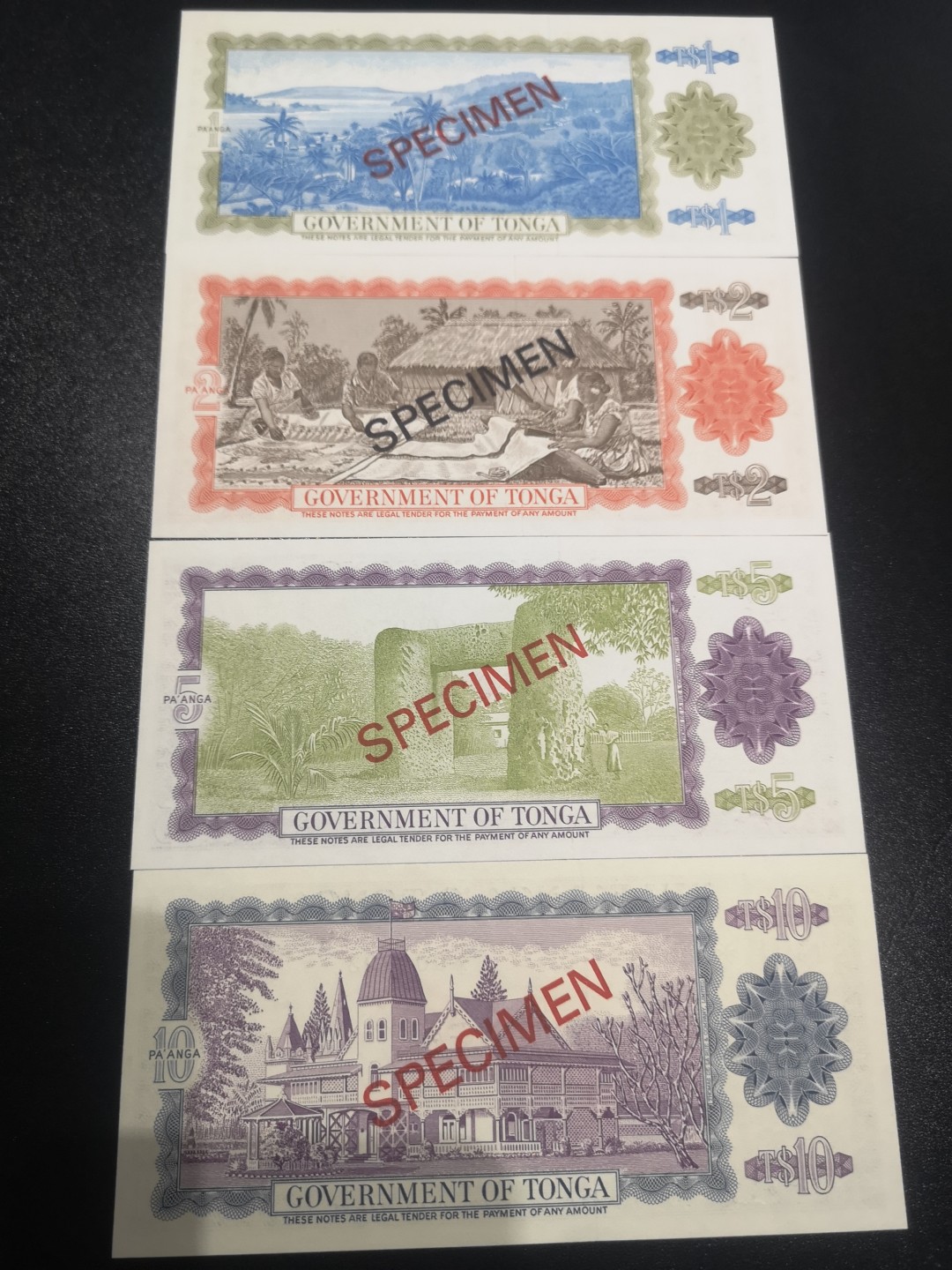 《外钞收藏家》第一百七十二期拍卖 1978年汤加 1、2、5、10 四张 样钞 全新UNC 附价格参考