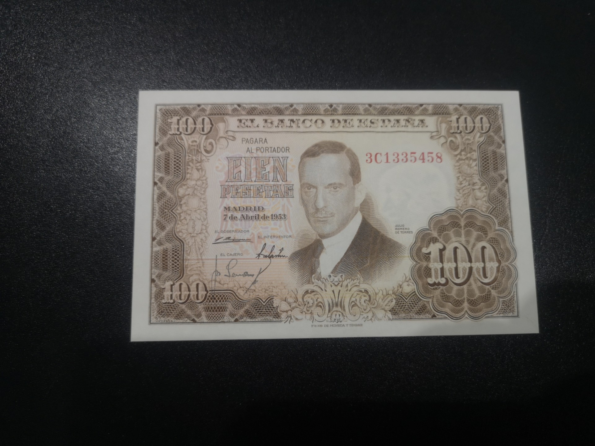《外钞收藏家》第一百七十二期拍卖 1953年西班牙100比塞塔 近全新 背面有两处脏了