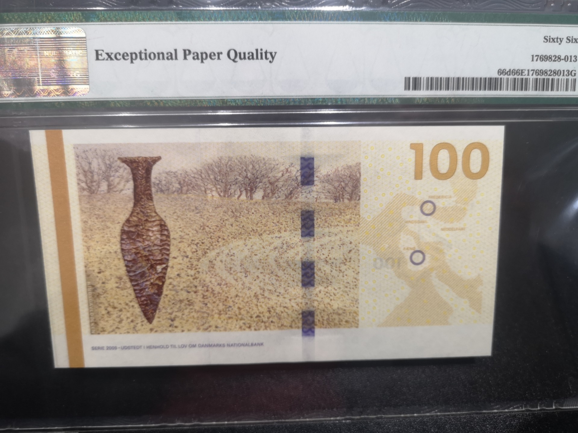《外钞收藏家》第一百七十二期拍卖 2015年丹麦100克朗 PMG66 无47 999豹子号