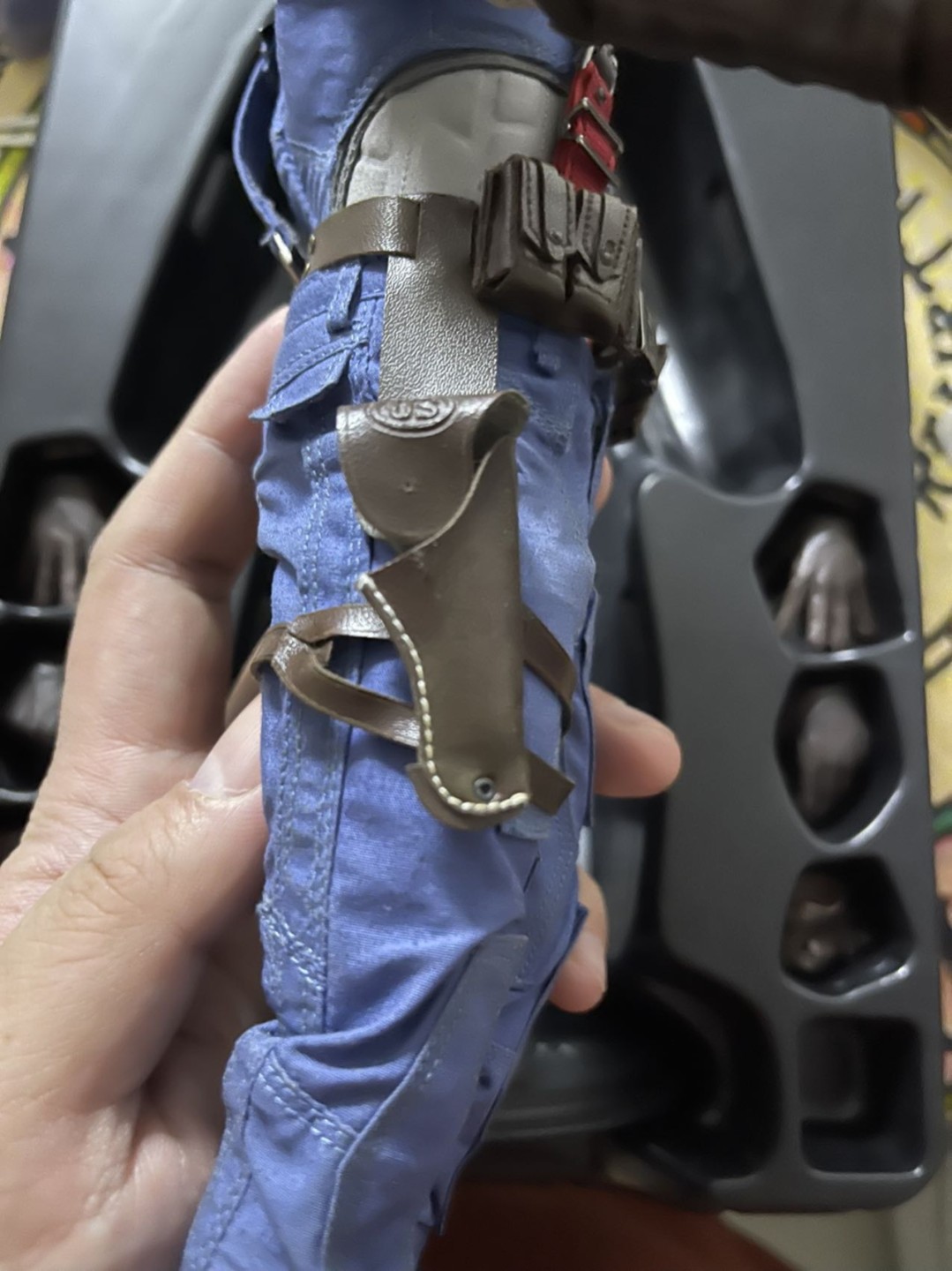 零元拍：hottoys美队1.0 MMS156 成色见描述