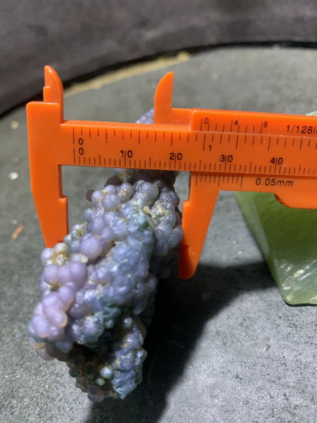精美印尼紫罗兰葡萄玛瑙原石一个，