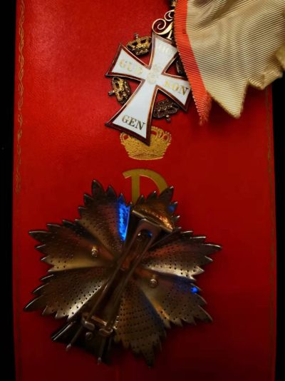丹麦 大十字级国旗勋章