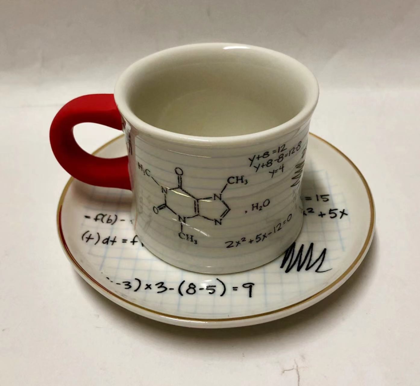 零元拍：星巴克校园回忆数学方程式马克杯碟套装。