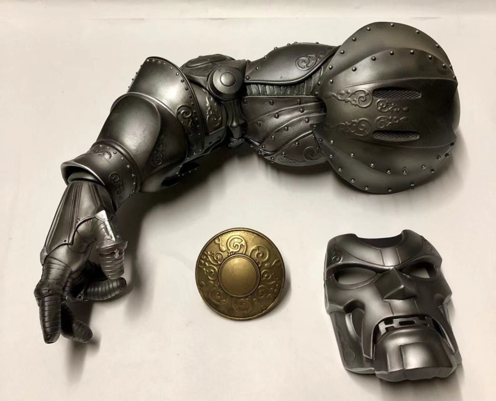 零元拍：Sideshow  毁灭博士/ Doctor Doom LSF雕像配件无包装