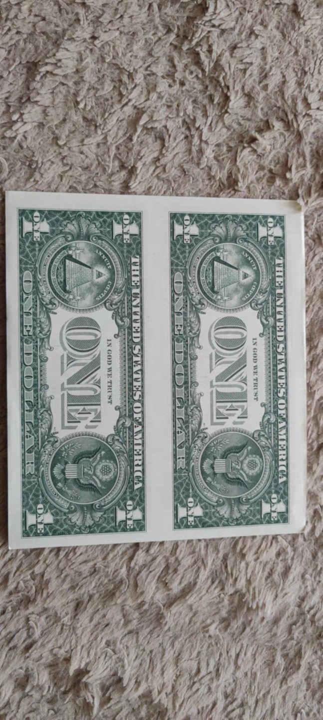 一米收藏，开心上拍(第四十期)裸币专场！ 1美金两联体！全新原票，图三有点软折。