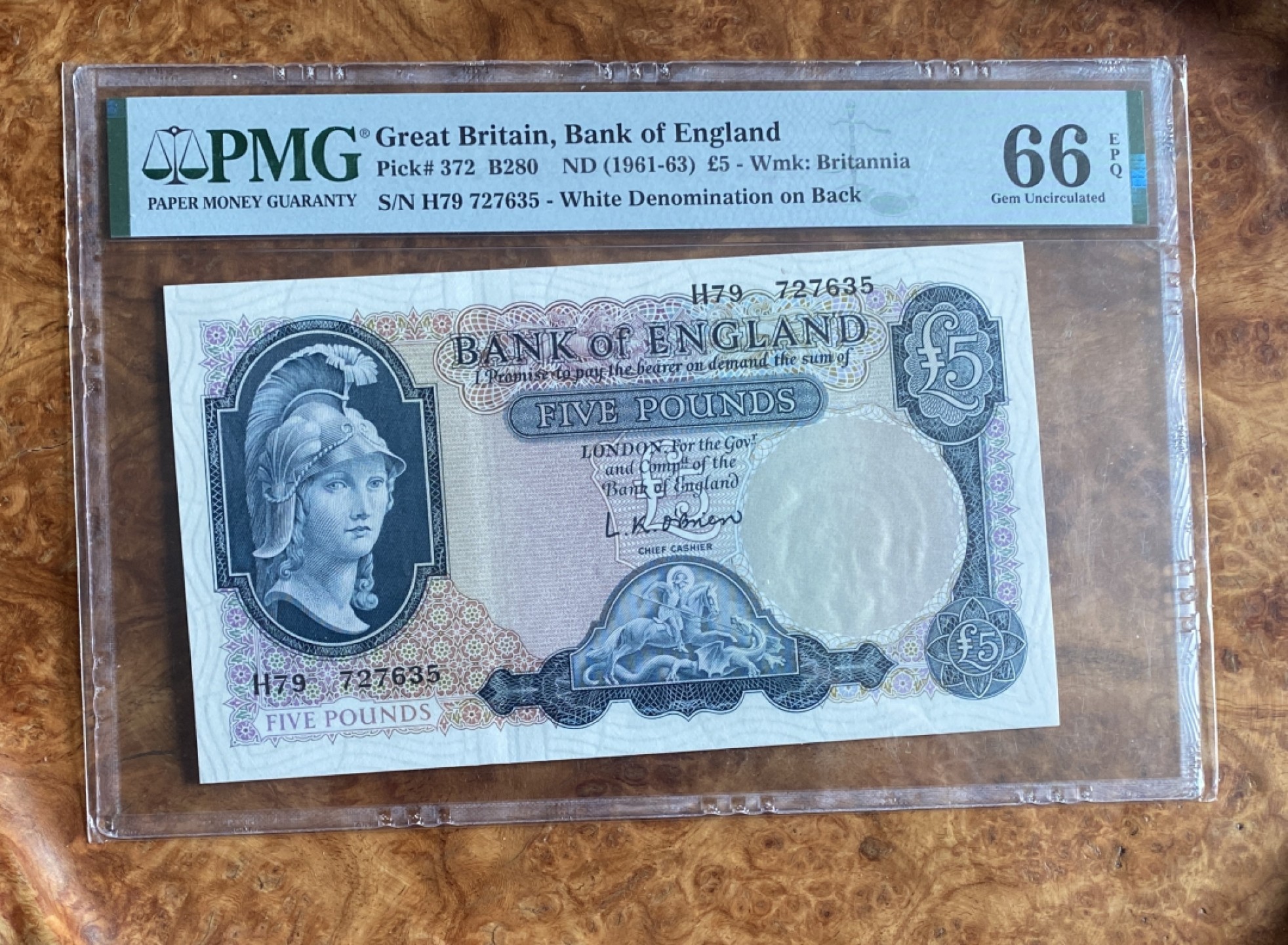 Chase Auction（得物拍卖）第5期 - - 中外纸币、硬币联拍 1961年英国B序列5镑，空心版，PMG66分，不列颠女神！圣乔治屠龙！