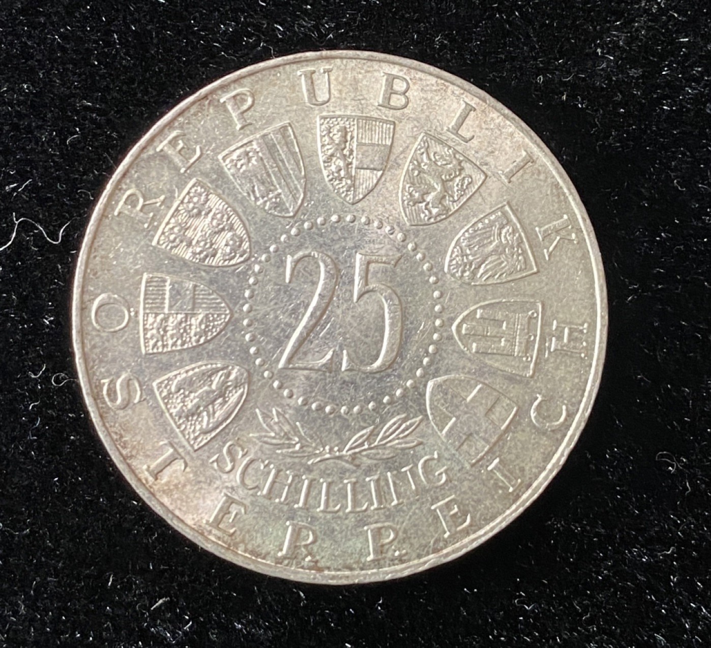 Chase Auction（得物拍卖）第5期 - - 中外纸币、硬币联拍 1920年奥地利25先令银币！重15克！
