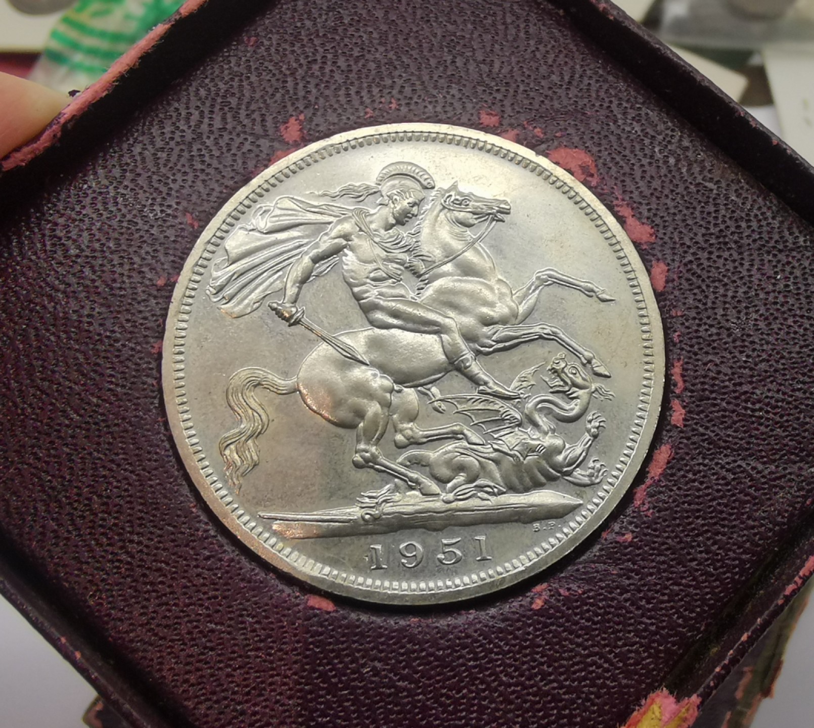 乐游外币-来自国外老藏家的散币 1951英国马剑克朗原盒带证书