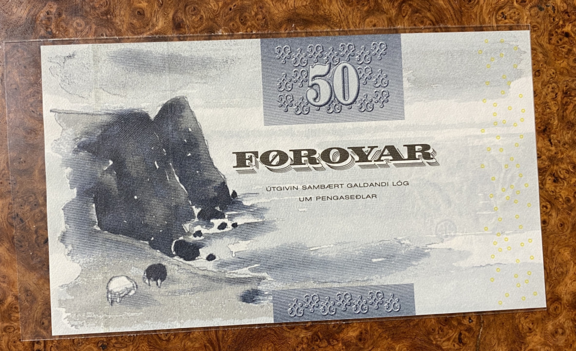 Chase Auction（得物拍卖）第5期 - - 中外纸币、硬币联拍 法罗群岛50克朗一枚，UNC！