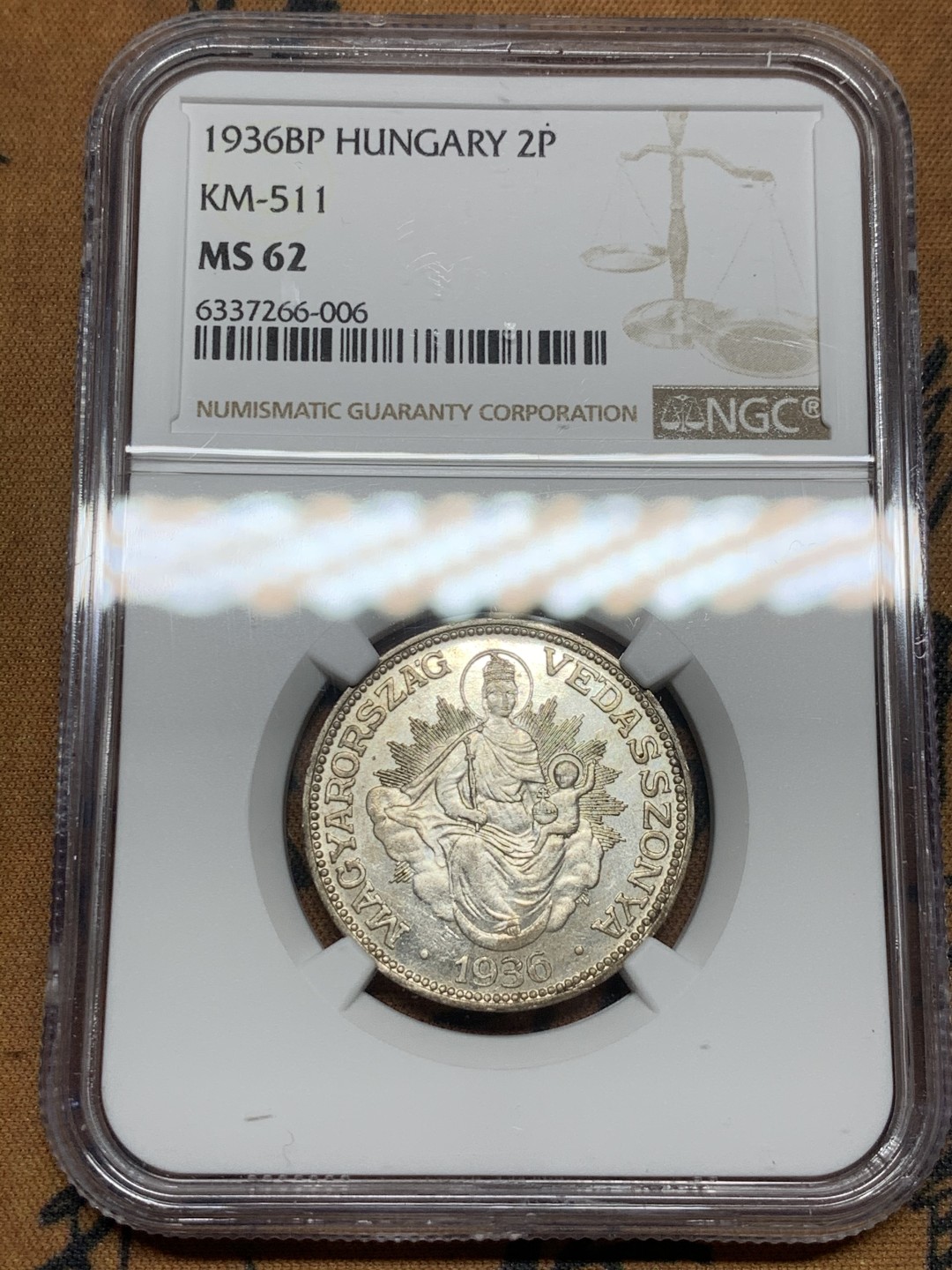 《竞宝斋》第43场-本周日，周一2场连拍（全场顺丰包邮） NGC-MS62 匈牙利 1936年 圣母抱婴 2潘果 银币 少见品种