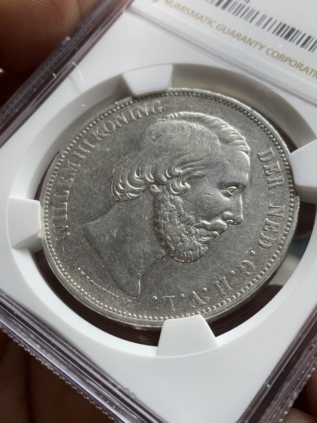 《竞宝斋》第43场-本周日，周一2场连拍（全场顺丰包邮） 1867年荷兰威廉三世2.5盾XF-details一枚