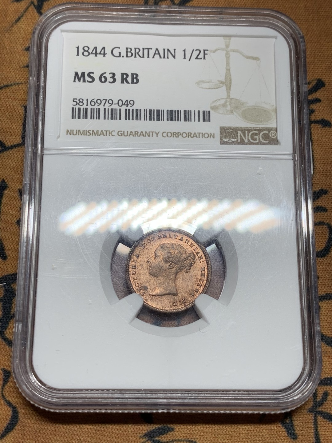 《竞宝斋》第43场-本周日，周一2场连拍（全场顺丰包邮） NGC-MS63RB 英国 1844年 维多利亚少女头像 半法新铜币 少见品种 难得状态