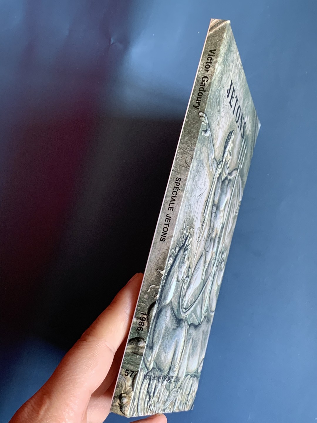 《竞宝斋》第43场-本周日，周一2场连拍（全场顺丰包邮） （精装本）法国 八角代币目录 详尽阐述 特征与当时定价 非常有价值的参考目录 