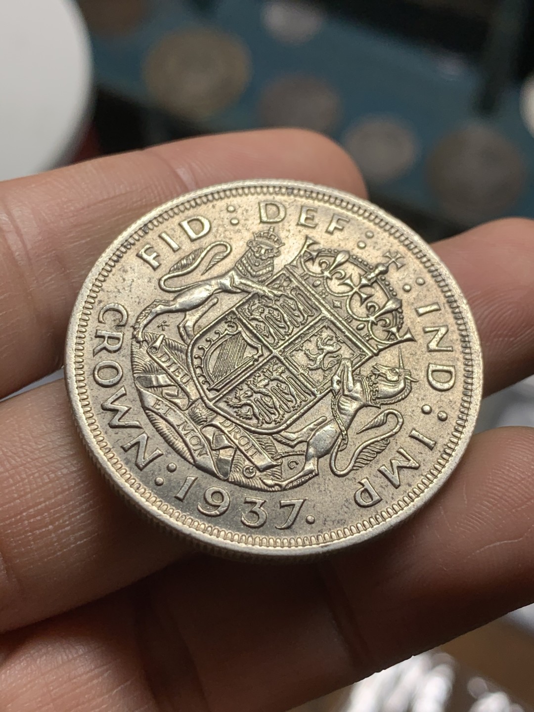 《竞宝斋》第43场-本周日，周一2场连拍（全场顺丰包邮） UNC级好品   英国 1937年 1克朗 乔治六世 大银币 原味未下水 细节清晰完整