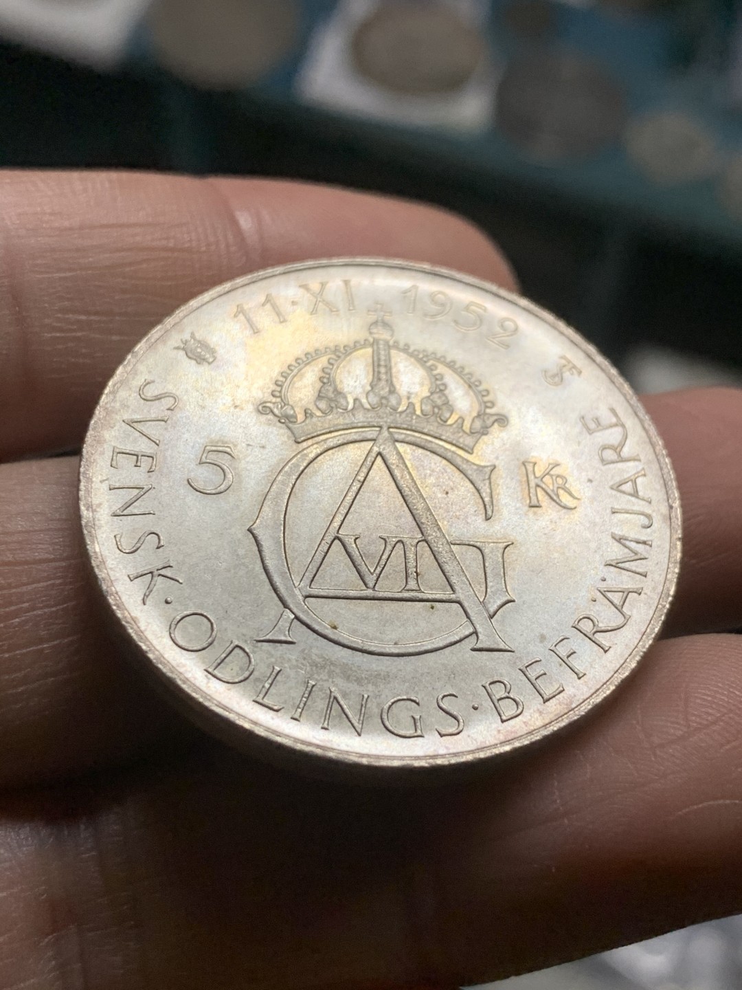 《竞宝斋》第43场-本周日，周一2场连拍（全场顺丰包邮） 1952年瑞典古斯塔夫六世5克朗裸币一枚（仅发行24.2万枚）