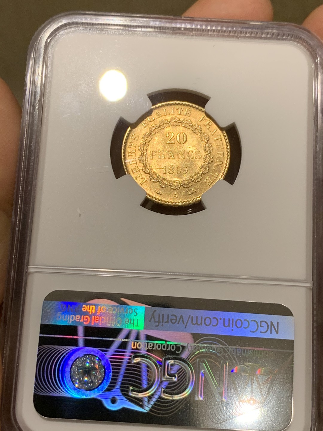《竞宝斋》第43场-本周日，周一2场连拍（全场顺丰包邮） NGC-MS62 法国 1895年 天使 20法郎 金币 转光好品 这品种最近暴涨