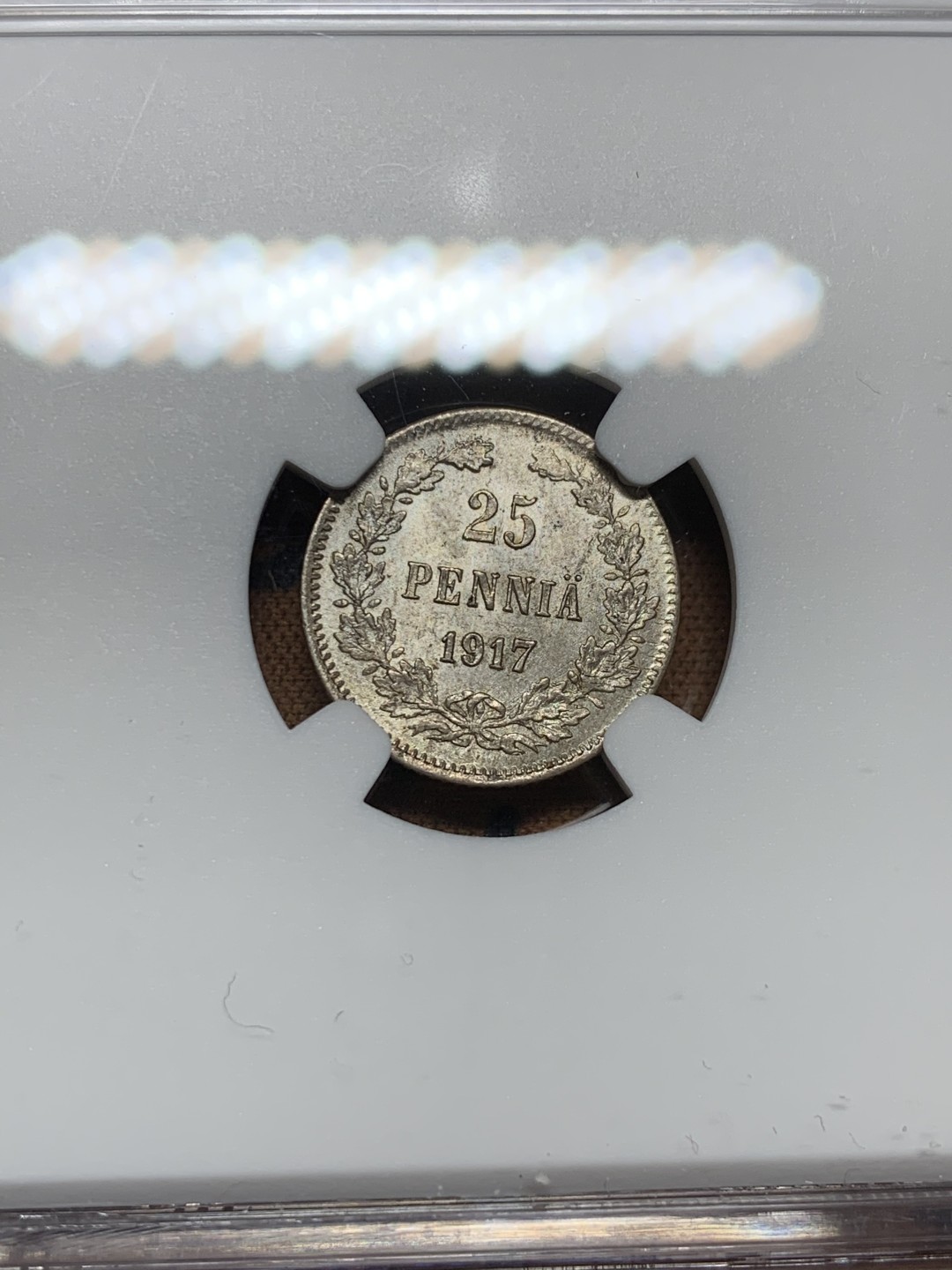 《竞宝斋》第43场-本周日，周一2场连拍（全场顺丰包邮） NGC-MS64 俄属芬兰 1917年 25P 双头鹰 银币 顶级品相