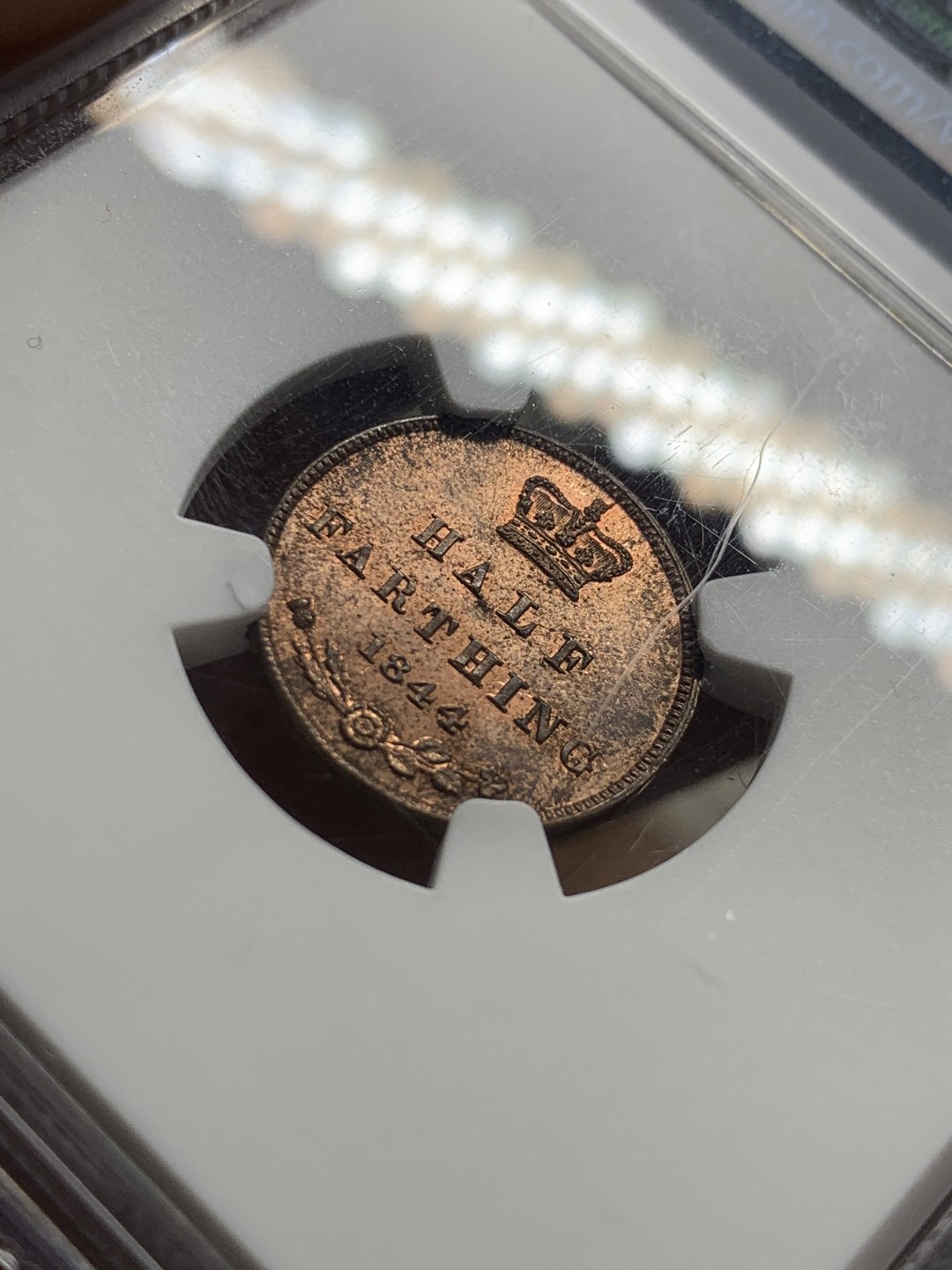 《竞宝斋》第43场-本周日，周一2场连拍（全场顺丰包邮） NGC-MS63RB 英国 1844年 维多利亚少女头像 半法新铜币 少见品种 难得状态