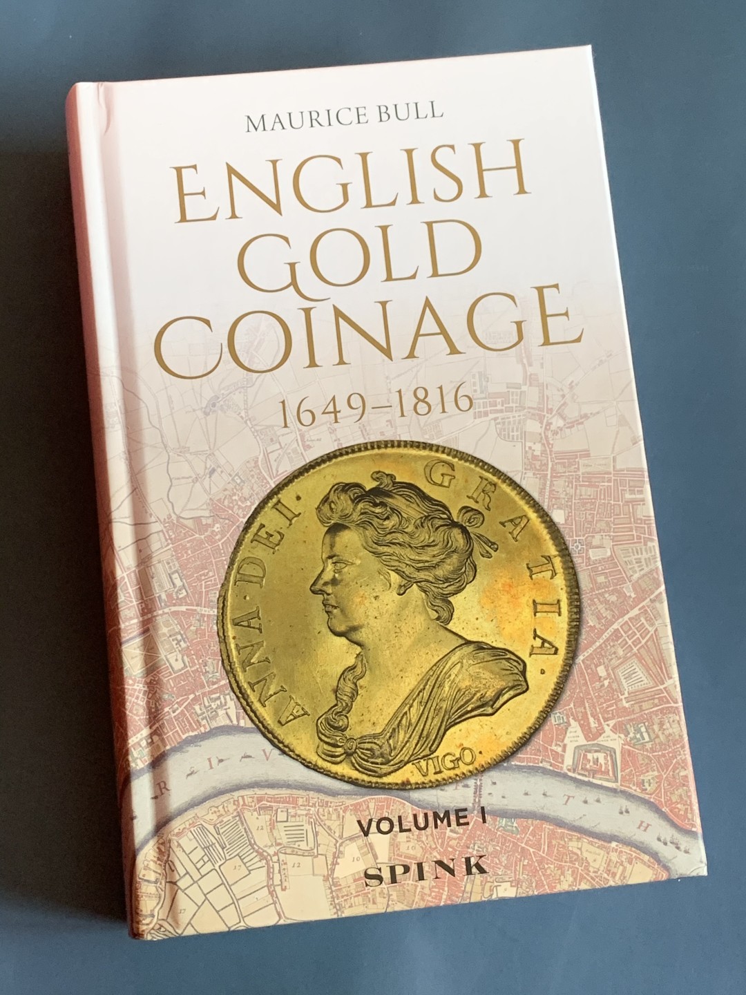 《竞宝斋》第43场-本周日，周一2场连拍（全场顺丰包邮） 2020版精装完美品 英国 EGC 金币目录 1649-1816 英国金币大全 早期金币标准目录，版别详尽，厚达642页 未使用品