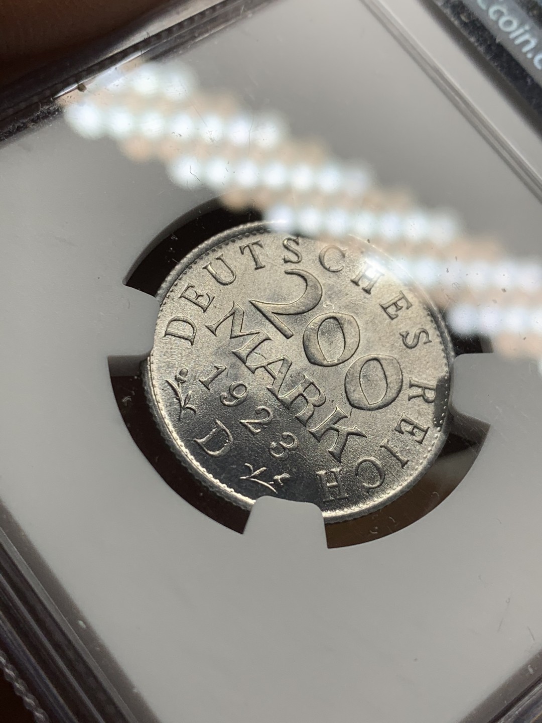 《竞宝斋》第43场-本周日，周一2场连拍（全场顺丰包邮） NGC MS66 1923 魏玛德国200马克 极限品相