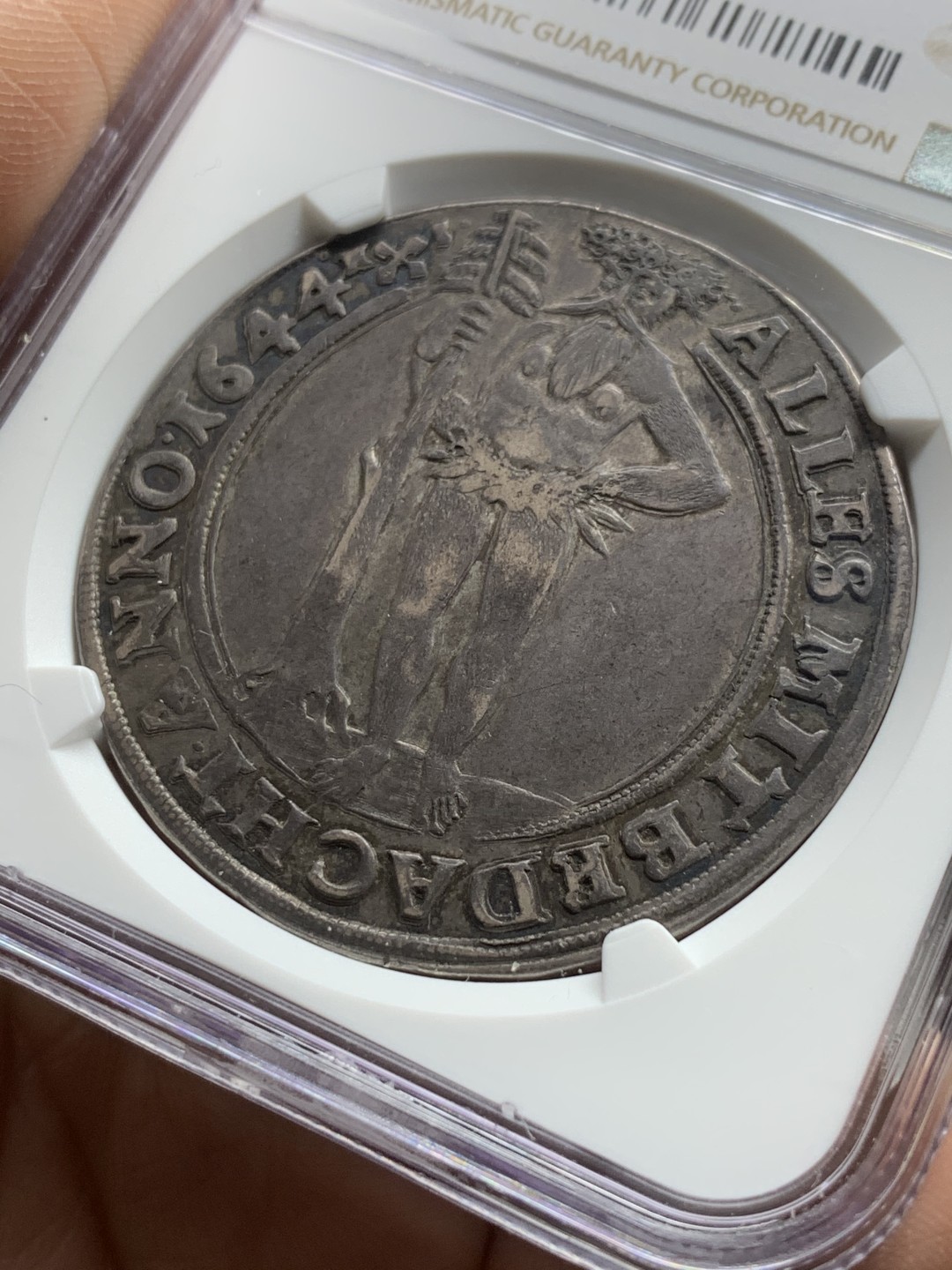 《竞宝斋》第43场-本周日，周一2场连拍（全场顺丰包邮） 唯一冠军 NGC-XF45 德国布伦瑞克 1644年 野人大泰勒 入骨老包浆 早期野人有这品相已经算顶级了